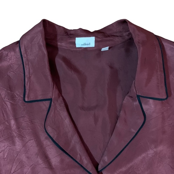 Aritzia Wilfred Maroon Silky Long-sleeve Button Up Top | Sz S - Picture 2 of 5